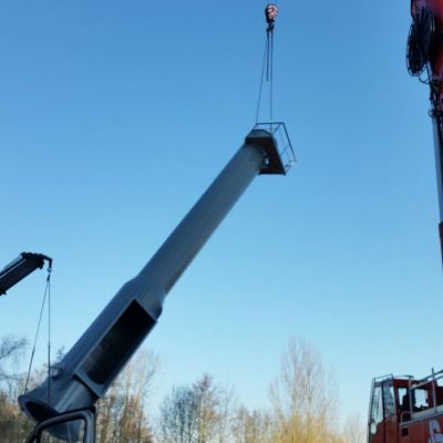 Vacuum ducting