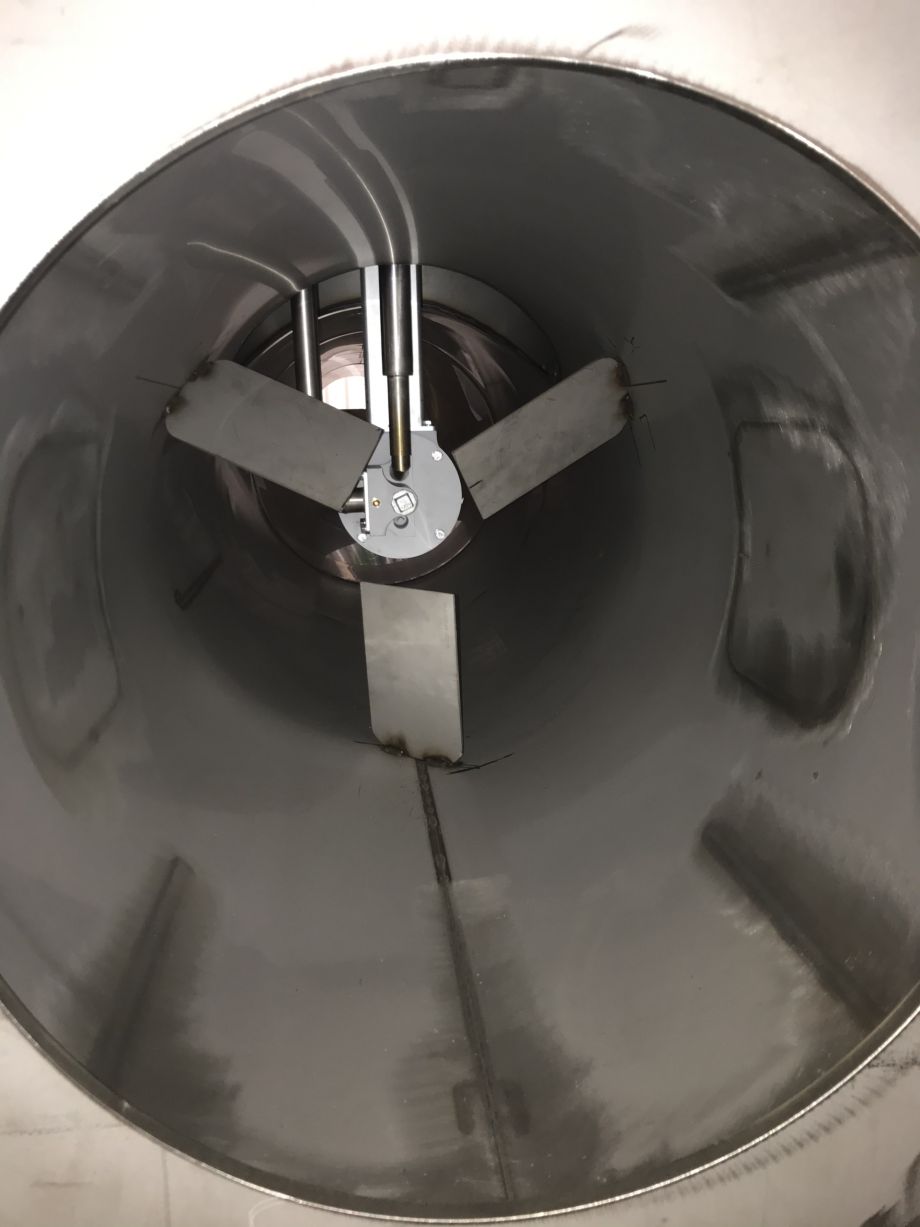 De binnenkant van het fakkel skid leidingsysteem